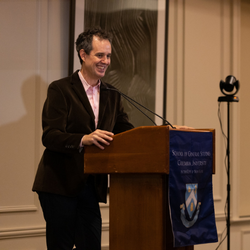 Keynote speaker Dr. Reardon addresses the Honors Society 