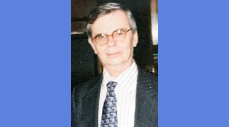 Joseph Kissane, former Dean of Students at the Columbia University School of General Studies Image of Joseph Kissane, former Dean of Students at the Columbia University School of General Studies from the chest up, wearing glasses, a coat, and tie